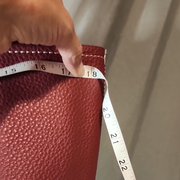 BCBG Dk Red NWOT Leather Tote with Gold Accents - Picture 4 of 11